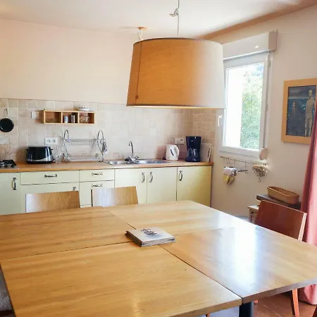 Holiday home Holiday La Marie-laure *
