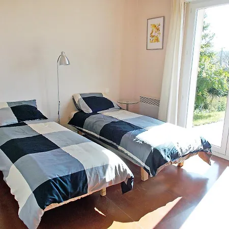 Holiday La Marie-laure Holiday home *
